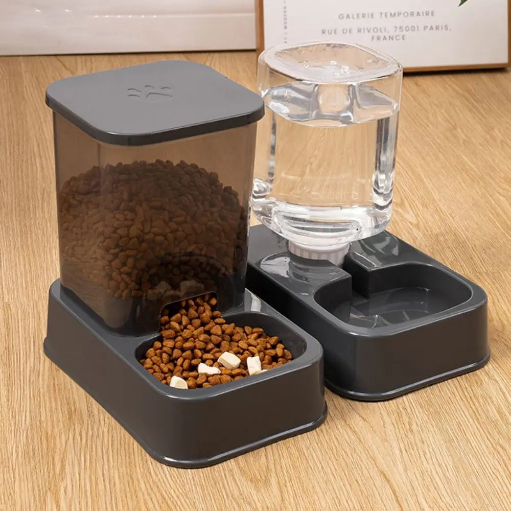 Automatic Pet Feeder & Water Dispenser — Large Capacity Food & Water Station for Cats & Dogs